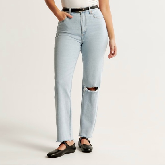 Abercrombie & Fitch Denim - Abercrombie & Fitch— Curve Love The Ankle Straight, Ultra High Rise (28/6R)